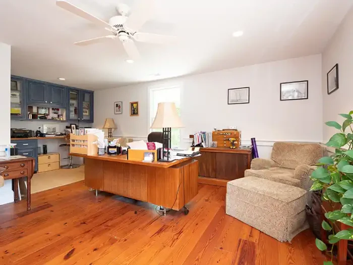 1761 Southwick